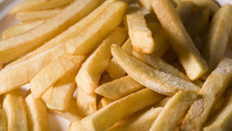 Salted french fries 