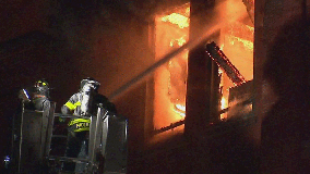 Fire rages in building in heart of Manhattan's Chinatown