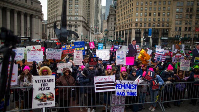 Rally goers 'Rise and Roar' in NYC as part of Women's March