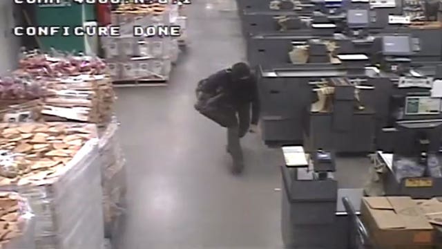 Man living in grocery store ceiling keeps eluding police