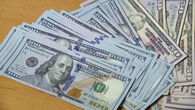 Study: Rich people stay healthy almost 10 years longer than the poor