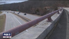 Lawmakers demand end to phone dead zones along Palisades Parkway