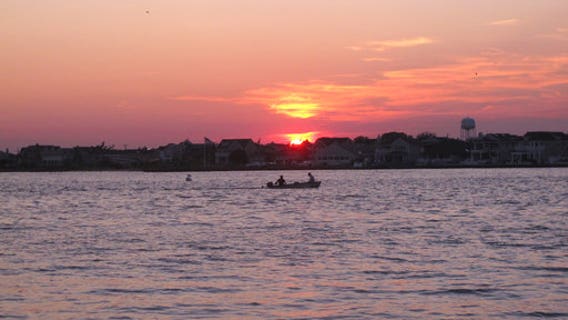 Police: 2 kayakers rescued off NJ coast after kayak capsizes