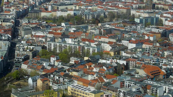 Berlin starting controversial rent freeze on 1.5 million homes