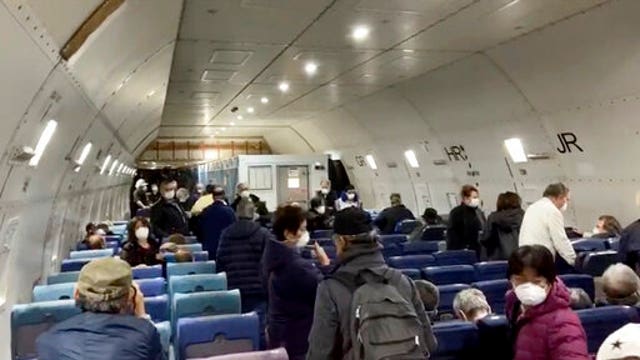 American cruise passengers quarantined at US military bases