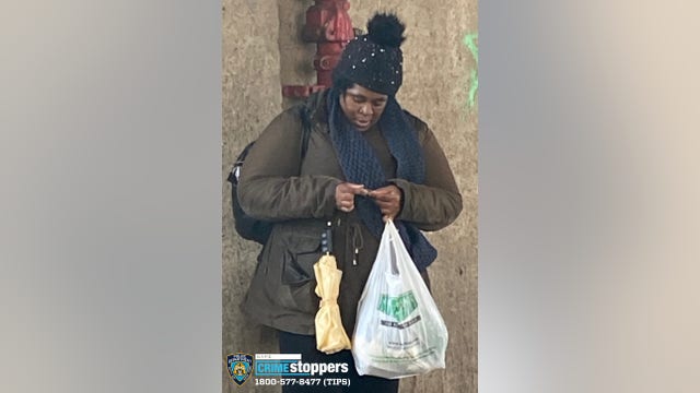 Mugger rips eyeglasses off of victims
