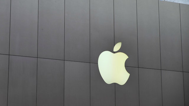 Apple temporarily closes stores in China amid virus outbreak