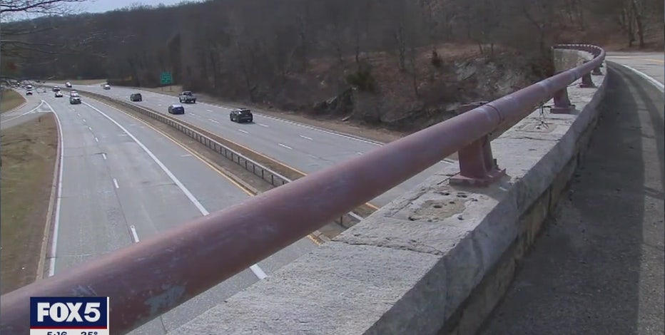 Lawmakers demand end to phone dead zones along Palisades Parkway