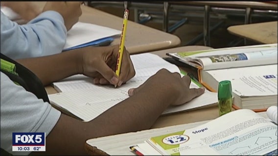 NYC keeps schools open, defying coronavirus trend