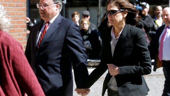 Mother sentenced to 7 months in prison in college admissions scam