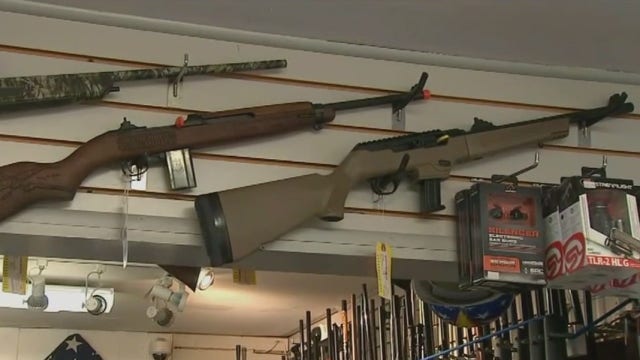 New Yorkers flock to gun shops during coronavirus crisis