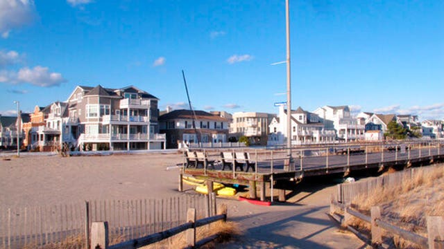 Dune-hating Jersey Shore town to poll residents on boardwalk