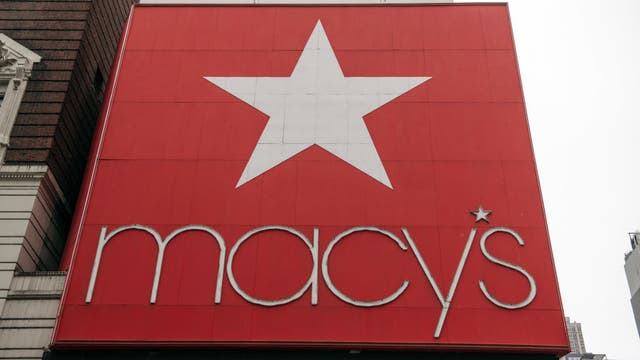 Macy's, Kohl's strong showings as holiday season begins