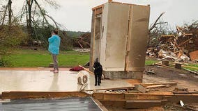 Concrete room saves Mississippi family of 4 from tornado