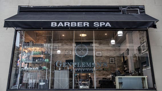 Bad hair days: Virus confounds stylists in NYC