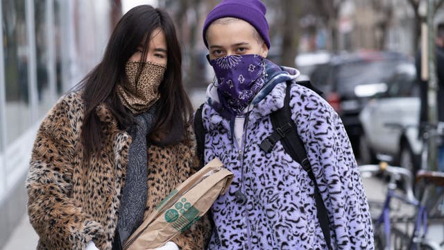 Wearing a scarf, bandanna to stop virus won't help much, says Dr. Oz