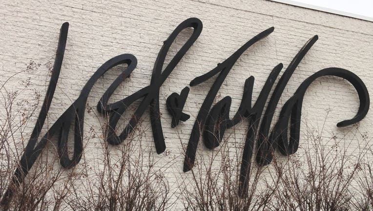 Lord and Taylor store sign