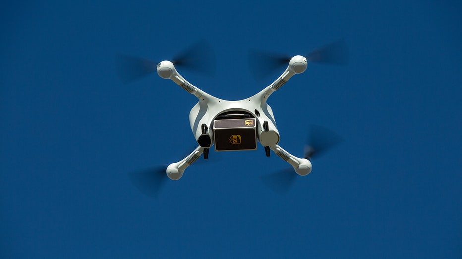 mobile0c9a66_assets_img_media_UPS_CVS_Drone_6.jpg