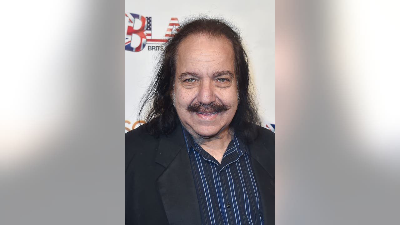 Chubby Young - Porn actor Ron Jeremy fighting to save childhood tree in Queens