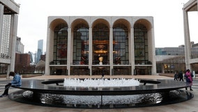 Metropolitan Opera sales down, no COVID cancellations