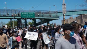 US cities fear protests may fuel new wave of virus outbreaks