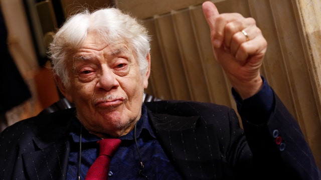Comedian Jerry Stiller, father of Ben Stiller, dead at 92
