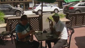 Rainy days complicate outdoor dining in New York