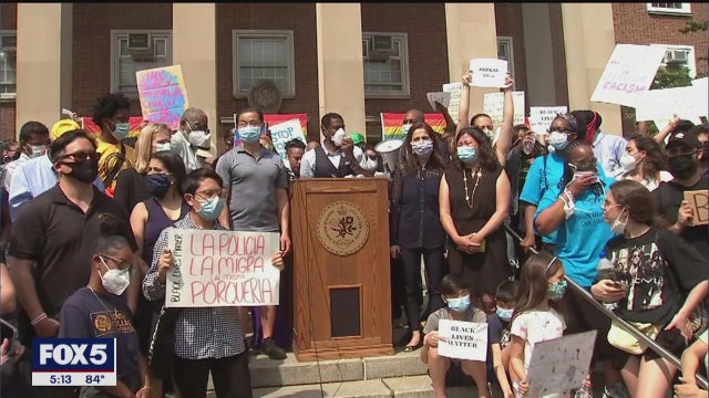 Lawmakers call for comprehensive police reform in NY, nationwide