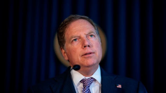 Top prosecutor in NYC resigns after feud with Trump administration