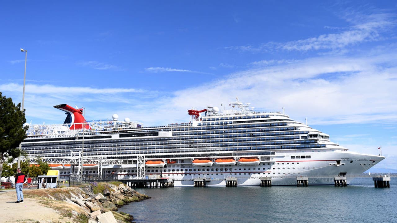 Cruise lines suspend operations until at least Oct. 31 ...