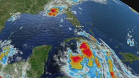 Marco collapses; Laura could hit the U.S. as hurricane