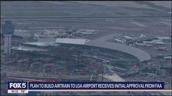 Plan to build air train to LaGuardia receives initial approval
