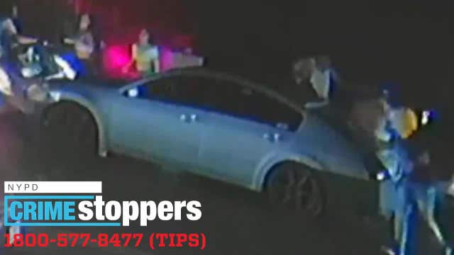 Wild shooting in Bronx leaves bystander injured