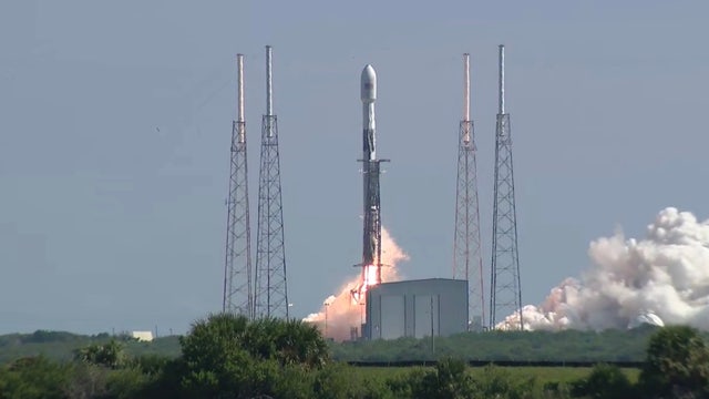 SpaceX marks historic 100th launch