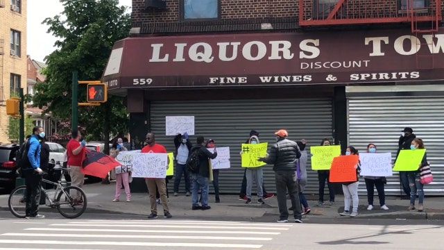 Rise in jobless claims reflects a U.S. economy struggling to recover