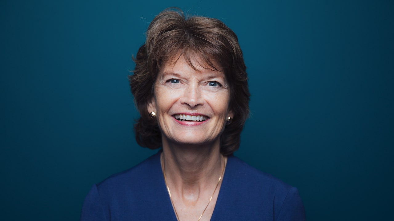 GOP Sen. Murkowski opposed vote on Supreme Court vacancy before