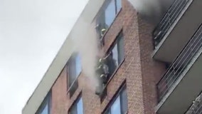 Firefighters pull off daring rope rescue at Harlem fire