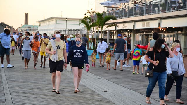 Murphy criticizes YouTube stars for 'Jersey Shore' gathering