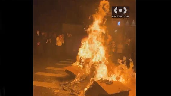 Hundreds protest in Brooklyn over new COVID restrictions