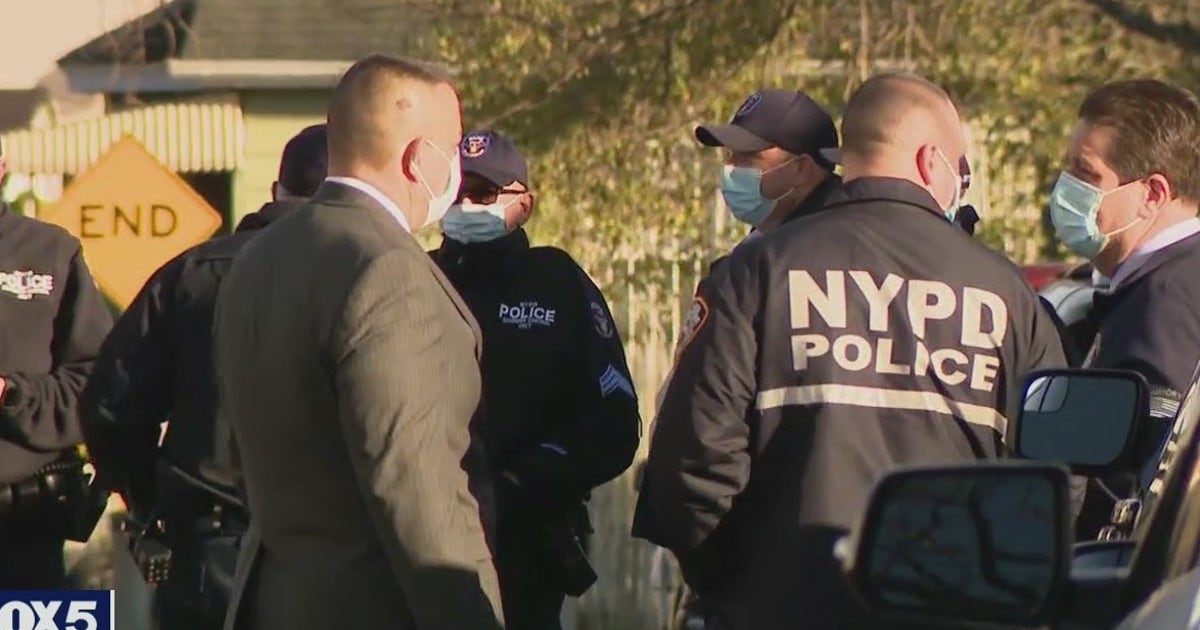 2 NYPD officers wounded in shootout in Queens | FOX 5 New York