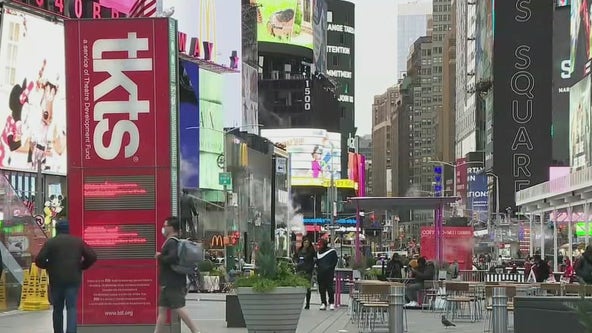 NYC tourism industry challenges