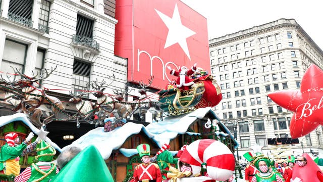 Macy’s Thanksgiving Day Parade takes flight in virus times