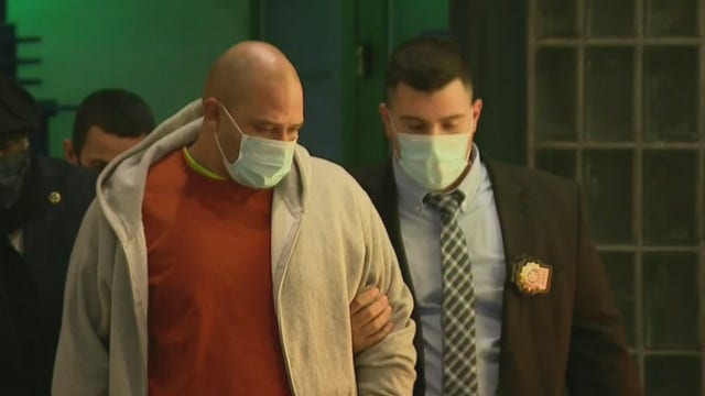 Man arrested for pushing grandmother onto subway tracks: Cops