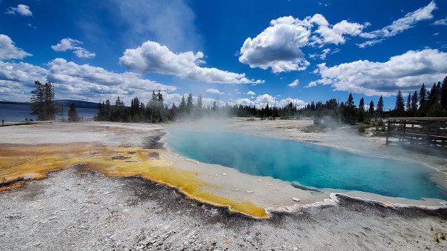 3 cited for trying to cook chickens in Yellowstone hot spring
