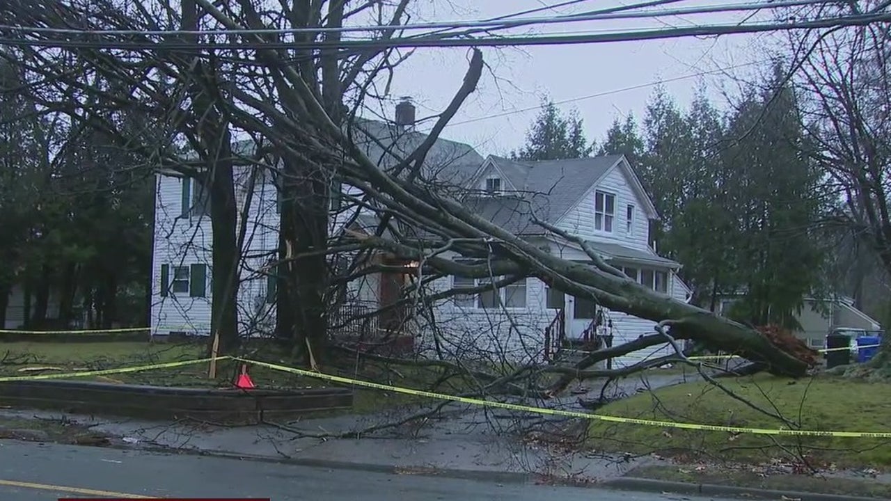 Christmas Storm Knocks Out Power To Thousands | FOX 5 New York