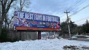 #FOXFanBracket: Buffalo’s ‘best fans in football’ billboard goes up after Bills clinch AFC East title