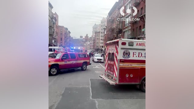 Man stabbed, another dead after fight in Manhattan