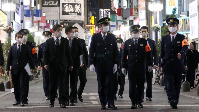 Japan to block new entry from around world amid new virus variant