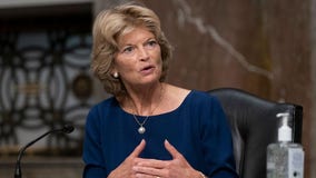 Sen. Lisa Murkowski 1st Senate Republican to call for Trump’s resignation over Capitol riot