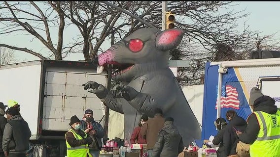 Deal ends weeklong strike at Hunts Point Market